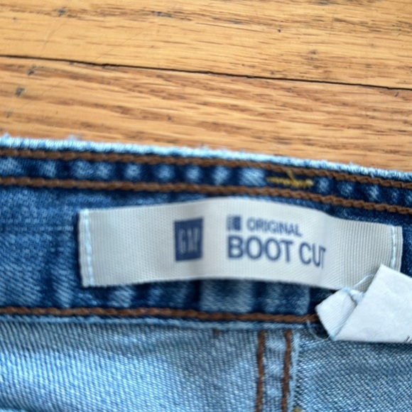 Gap Original Boot Cut Woman’s Jeans - Picture 4 of 13